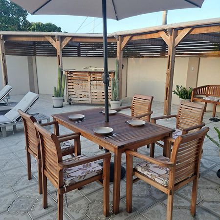Lovely Caribbean Family Villa With Private Pool Willemstad Exterior photo